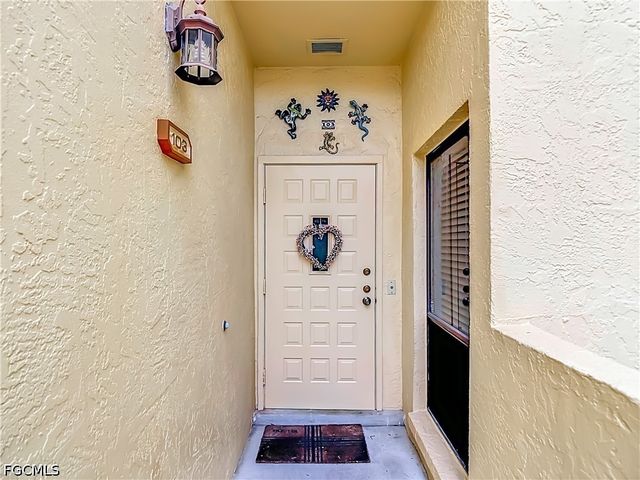 8805 Lateen LN 103, Fort Myers, FL 33919