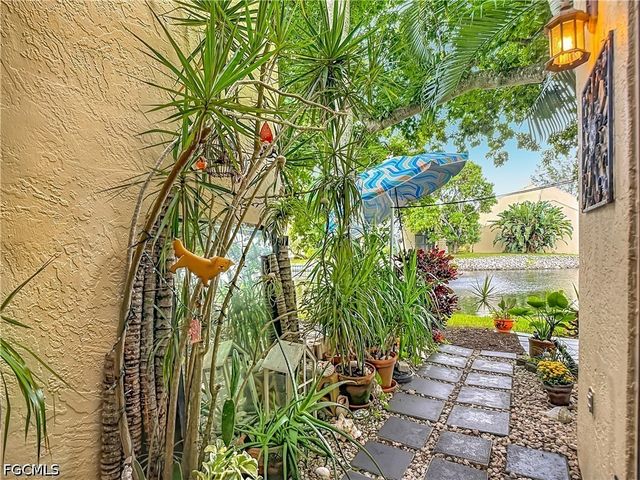 8805 Lateen LN 103, Fort Myers, FL 33919