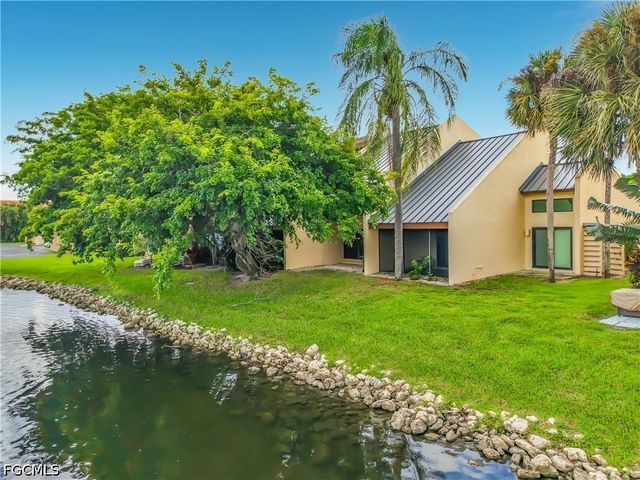 8805 Lateen LN 103, Fort Myers, FL 33919