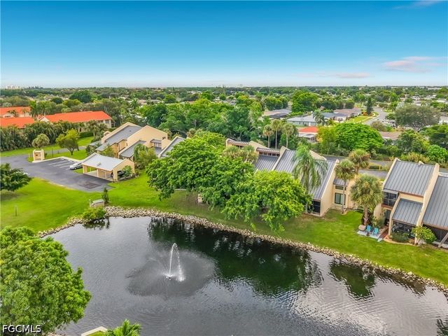 8805 Lateen LN 103, Fort Myers, FL 33919