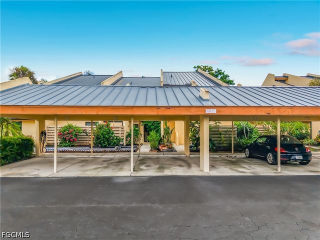 8805 Lateen LN 103, Fort Myers, FL 33919