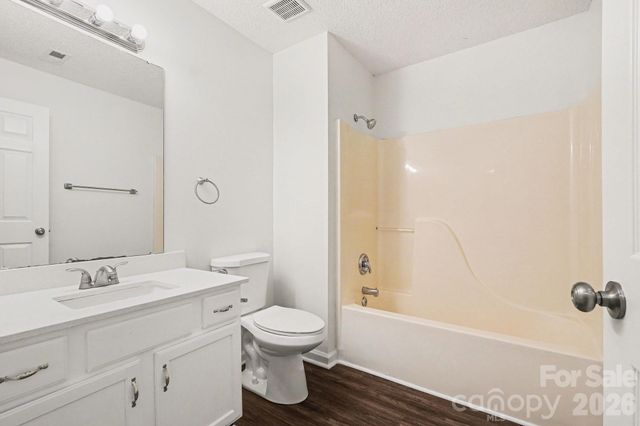 2888 Shadow Brook Court NW, Concord, NC 28027