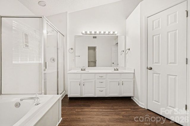 2888 Shadow Brook Court NW, Concord, NC 28027