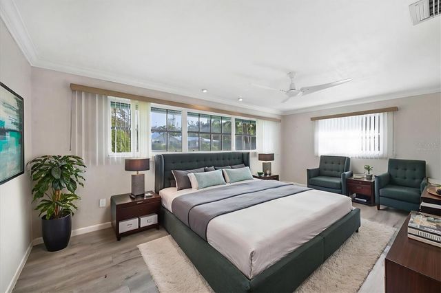 633 VALENCIA ROAD, Venice, FL 34285