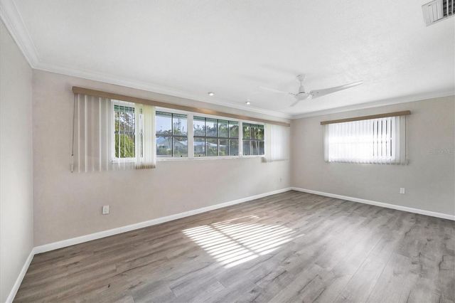 633 VALENCIA ROAD, Venice, FL 34285