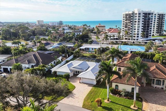 633 VALENCIA ROAD, Venice, FL 34285