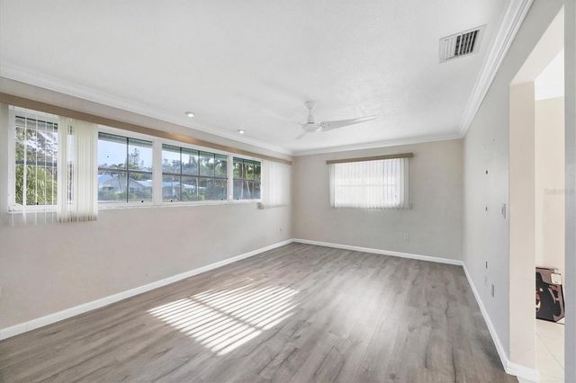 633 VALENCIA ROAD, Venice, FL 34285