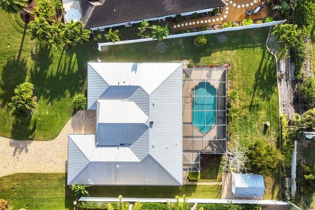 633 VALENCIA ROAD, Venice, FL 34285