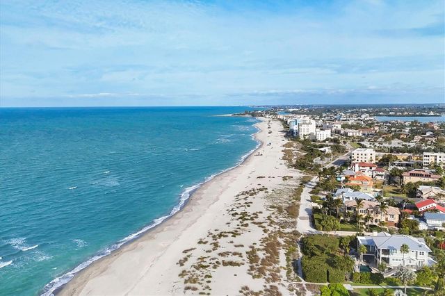 633 VALENCIA ROAD, Venice, FL 34285