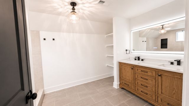110 Ensley Ave, Old Hickory, TN 37138