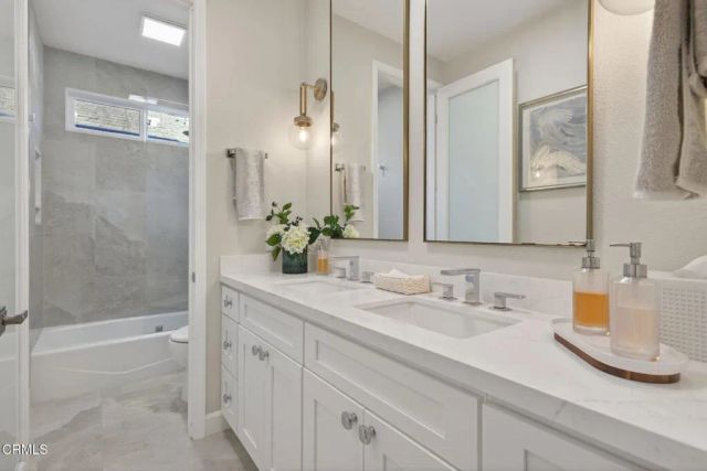 4045 Harbour Island Lane, Oxnard, CA 93035