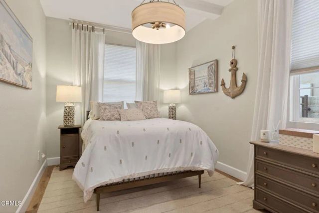 4045 Harbour Island Lane, Oxnard, CA 93035