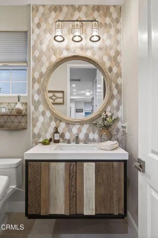 4045 Harbour Island Lane, Oxnard, CA 93035