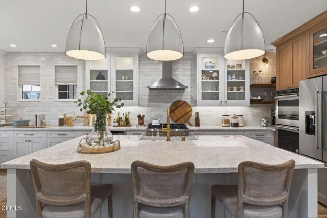 4045 Harbour Island Lane, Oxnard, CA 93035