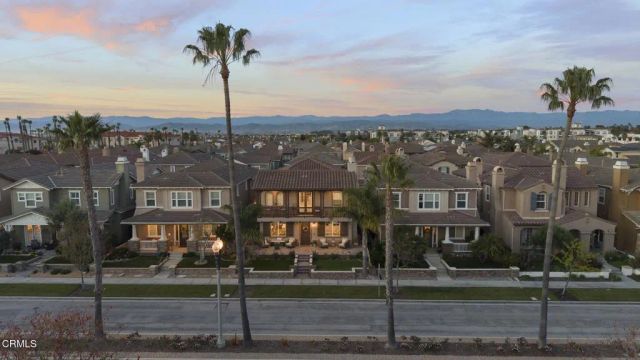 4045 Harbour Island Lane, Oxnard, CA 93035