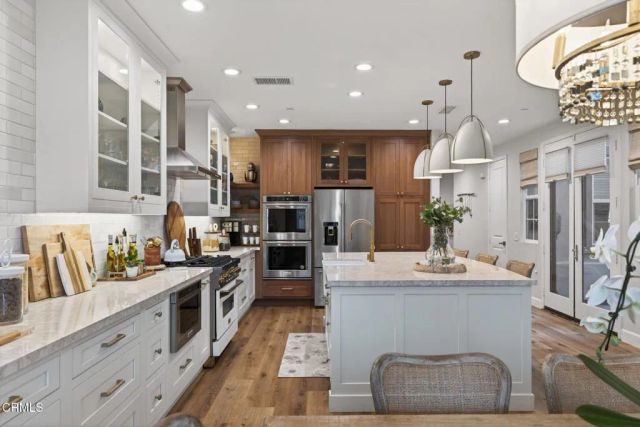 4045 Harbour Island Lane, Oxnard, CA 93035