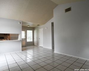 5529 Lochmoor # 2, San Antonio, TX 78244