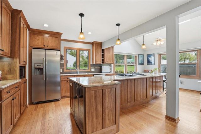 2830 Grandview Boulevard, Madison, WI 53713