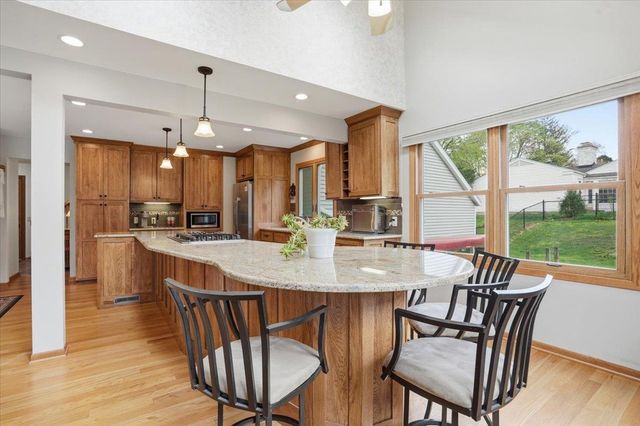 2830 Grandview Boulevard, Madison, WI 53713