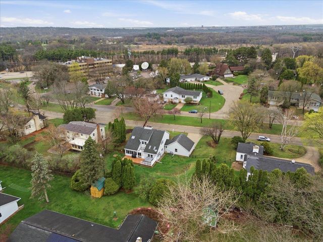 2830 Grandview Boulevard, Madison, WI 53713
