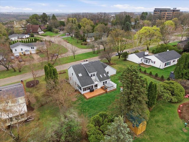 2830 Grandview Boulevard, Madison, WI 53713
