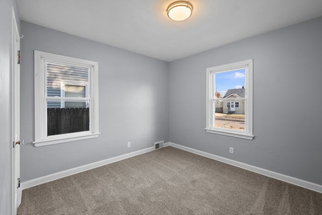 121 Wellman Avenue, Davenport, IA 52802