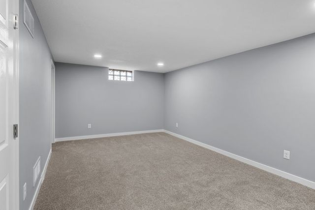 121 Wellman Avenue, Davenport, IA 52802