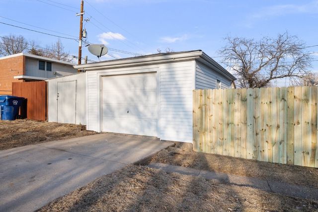 121 Wellman Avenue, Davenport, IA 52802