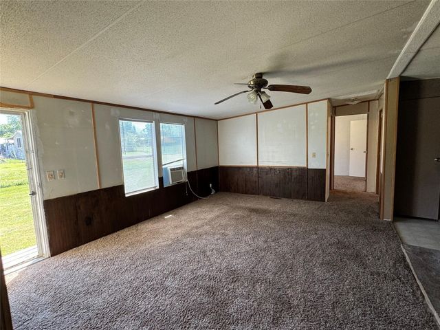 398 Avenue D, Point, TX 75472