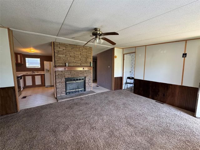 398 Avenue D, Point, TX 75472