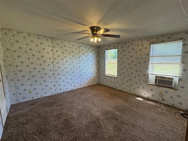 398 Avenue D, Point, TX 75472
