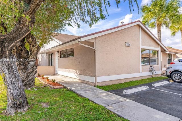 7730 SW 156th Ct A145, Miami, FL 33193