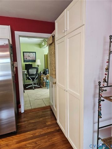 6717 Linbrook Dr, Henrico, VA 23228