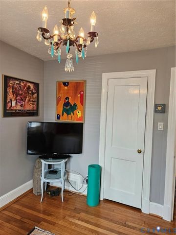 6717 Linbrook Dr, Henrico, VA 23228
