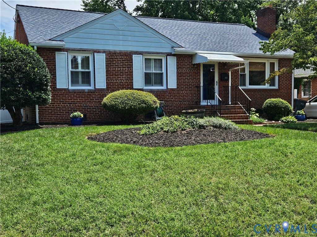6717 Linbrook Dr, Henrico, VA 23228