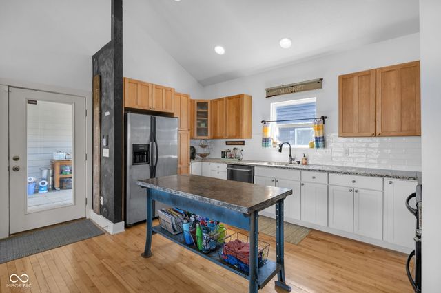 1645 Carrollton Avenue, Indianapolis, IN 46202