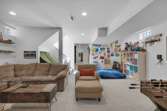 1645 Carrollton Avenue, Indianapolis, IN 46202