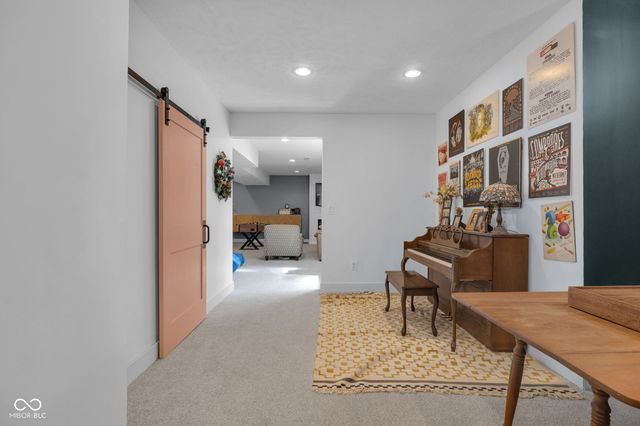 1645 Carrollton Avenue, Indianapolis, IN 46202