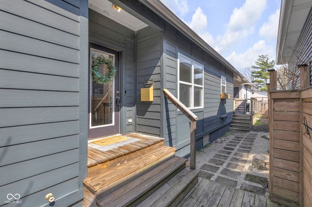 1645 Carrollton Avenue, Indianapolis, IN 46202