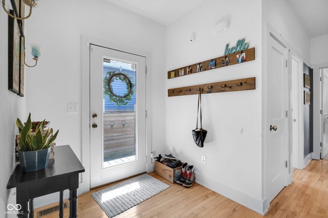 1645 Carrollton Avenue, Indianapolis, IN 46202