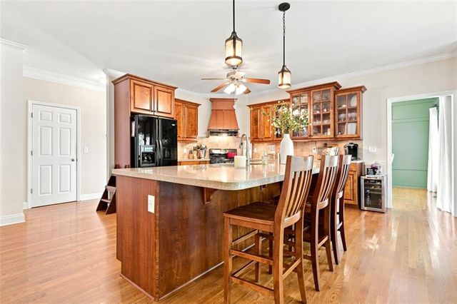 355 Mccook Circle NW, Kennesaw, GA 30144
