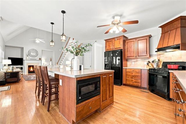 355 Mccook Circle NW, Kennesaw, GA 30144