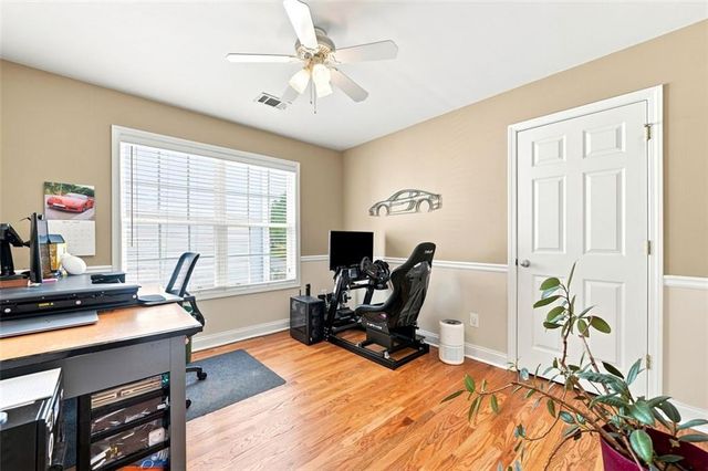 355 Mccook Circle NW, Kennesaw, GA 30144