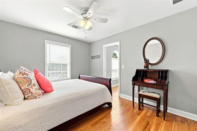 355 Mccook Circle NW, Kennesaw, GA 30144