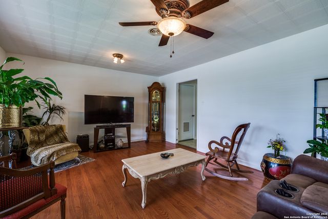 119 Janis Rae, San Antonio, TX 78201