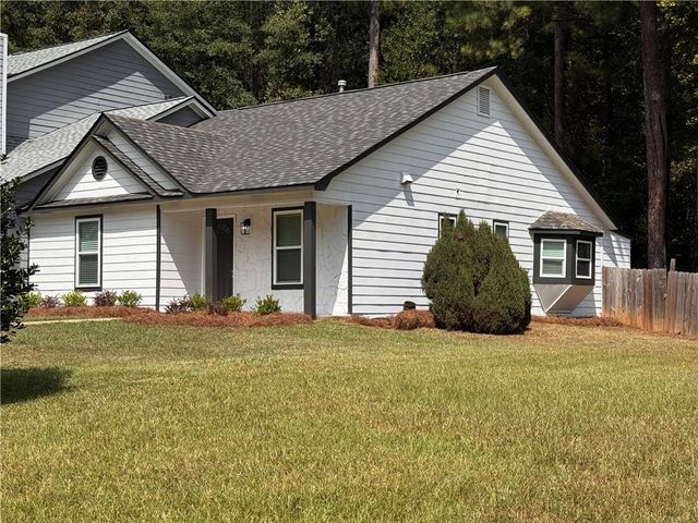 8334 Mountain Pass, Riverdale, GA 30274