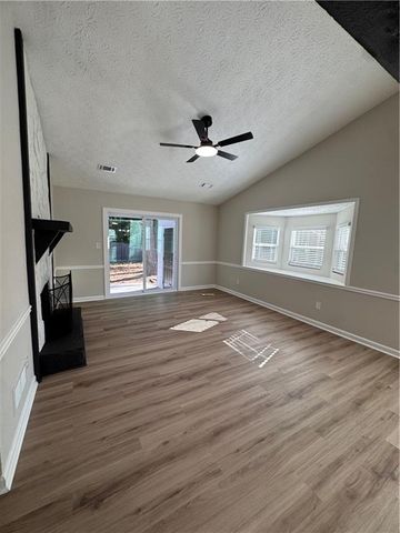 8334 Mountain Pass, Riverdale, GA 30274