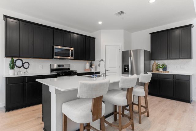 4822 Rosemary Creek Drive, Rosenberg, TX 77469