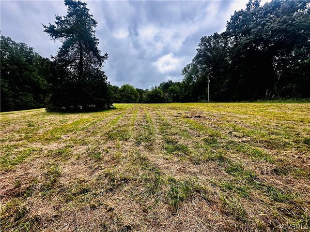 258 Twin Pine Rd, Henrico, VA 23150