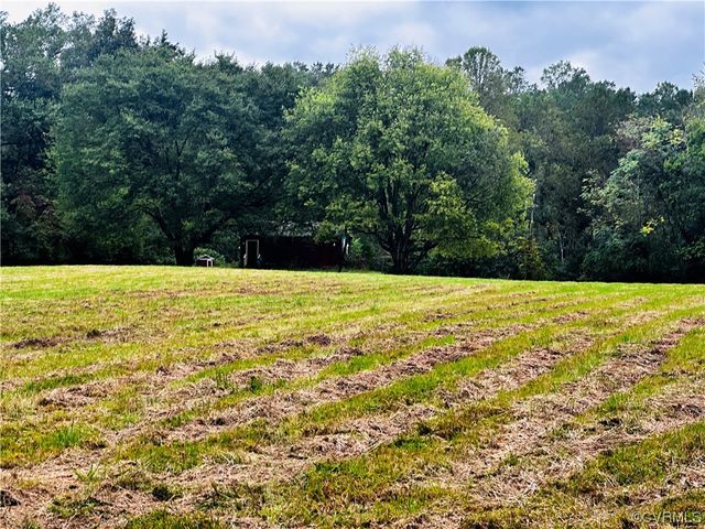 258 Twin Pine Rd, Henrico, VA 23150